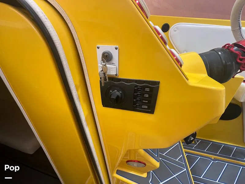 Slide: The Image of Sleekcraft Heritage 34 2003 - 15979912