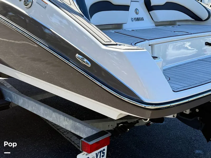 Slide: The Image of Yamaha AR195 2023 - 16013946