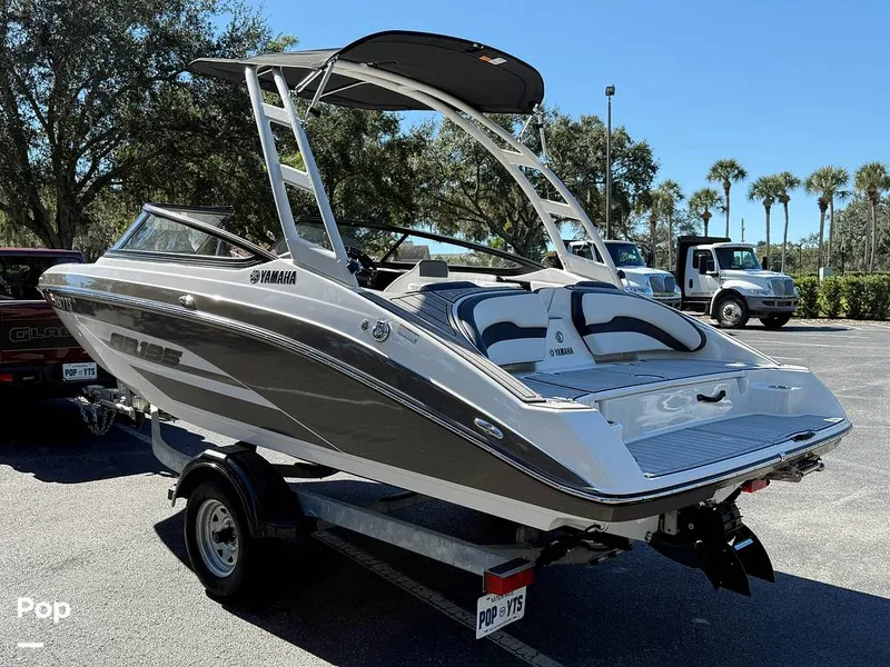 Slide: The Image of Yamaha AR195 2023 - 16013847