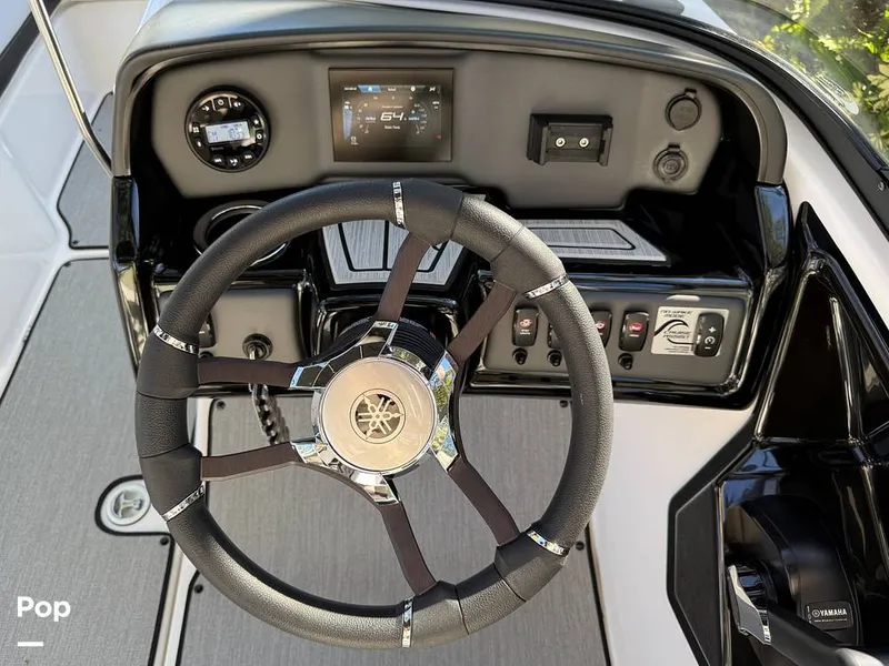 Slide: The Image of Yamaha AR195 2023 - 16013899