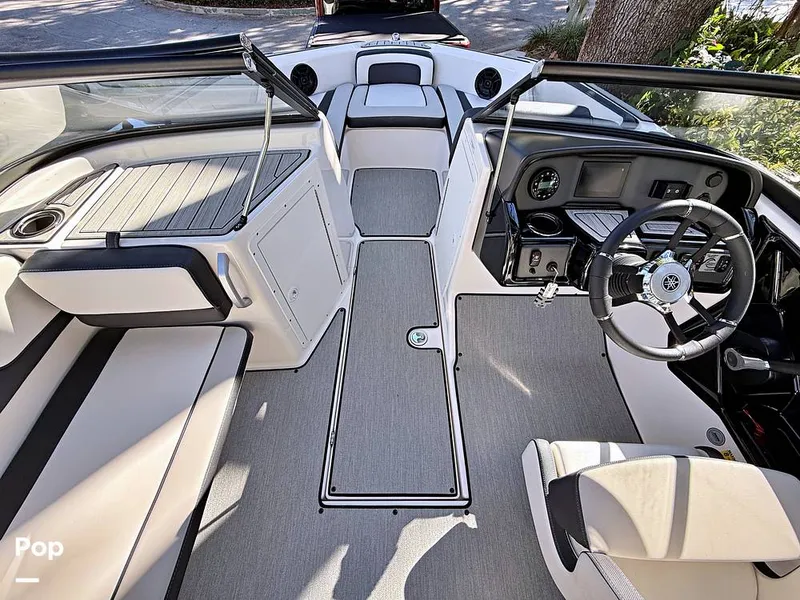 Slide: The Image of Yamaha AR195 2023 - 16013908