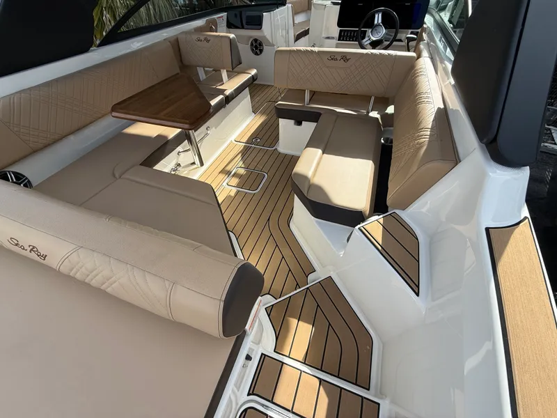 Slide: The Image of Sea Ray SDX 270 Outboard 2026 - 13