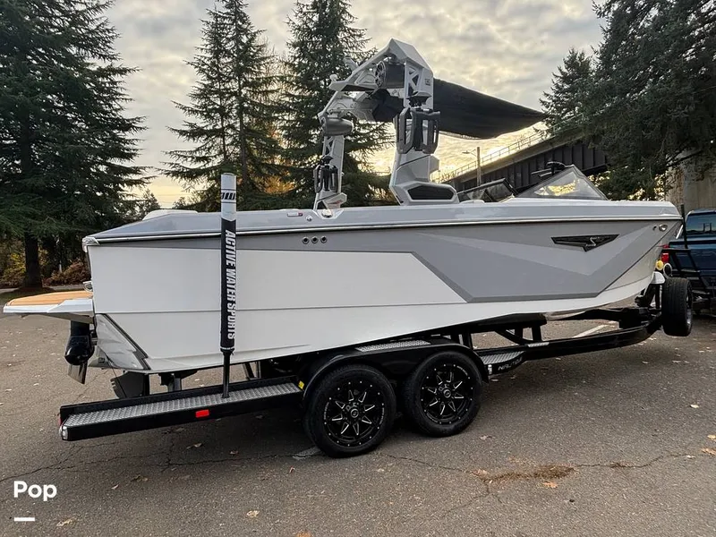 Slide: The Image of Nautique S23 2022 - 16050634