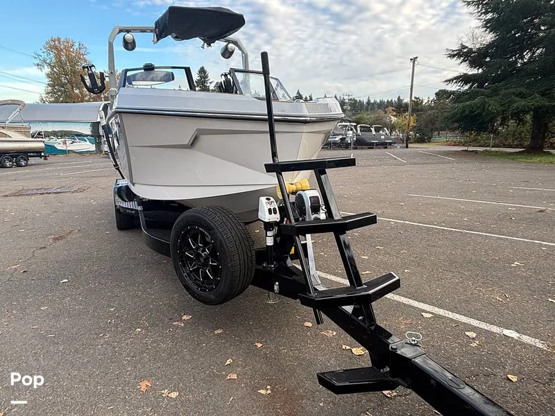 Slide: The Image of Nautique S23 2022 - 16050646