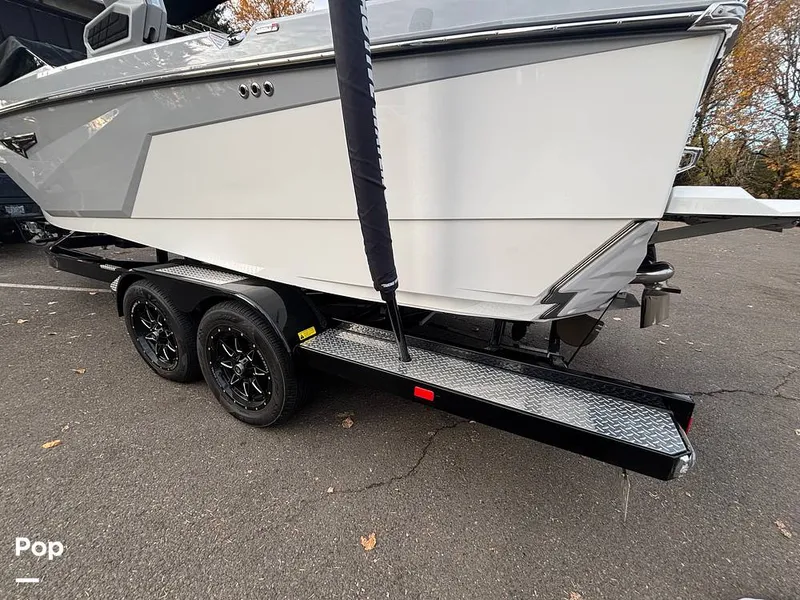 Slide: The Image of Nautique S23 2022 - 16045567