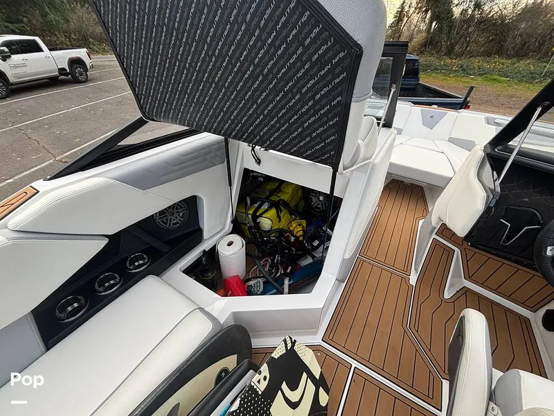 Slide: The Image of Nautique S23 2022 - 16050620