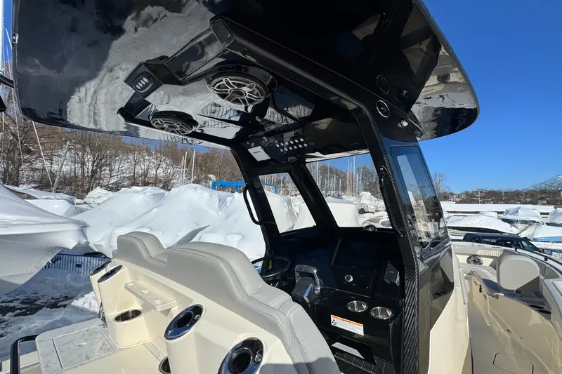 Slide: The Image of Scout 260 LXF 2026 - 18