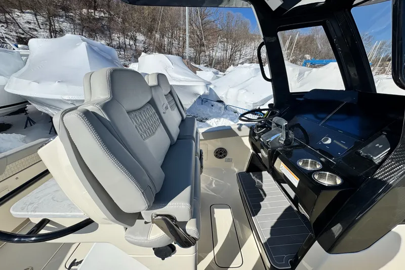 Slide: The Image of Scout 260 LXF 2026 - 19