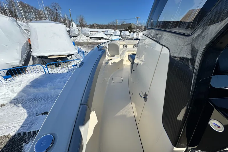 Slide: The Image of Scout 260 LXF 2026 - 26