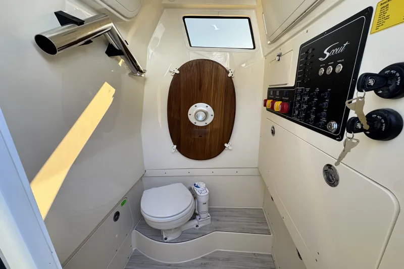 Slide: The Image of Scout 260 LXF 2026 - 28