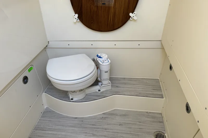 Slide: The Image of Scout 260 LXF 2026 - 29