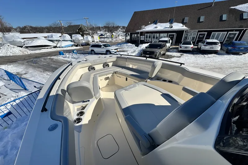 Slide: The Image of Scout 260 LXF 2026 - 31