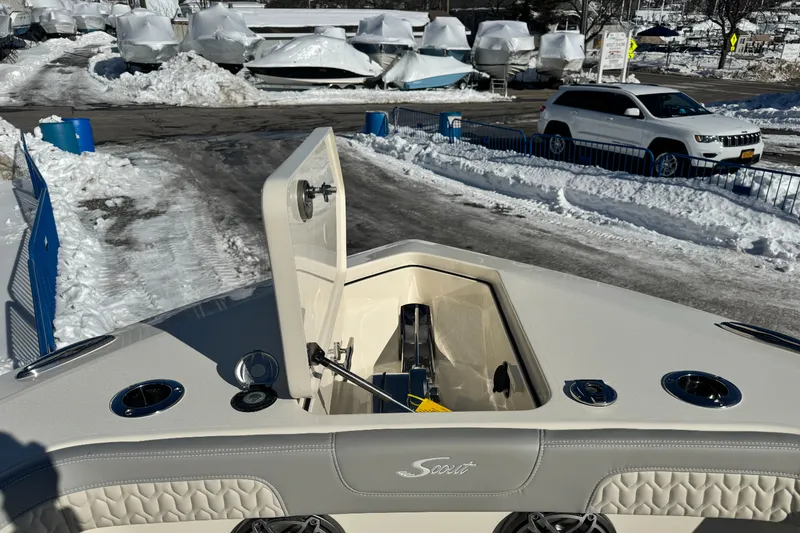 Slide: The Image of Scout 260 LXF 2026 - 40