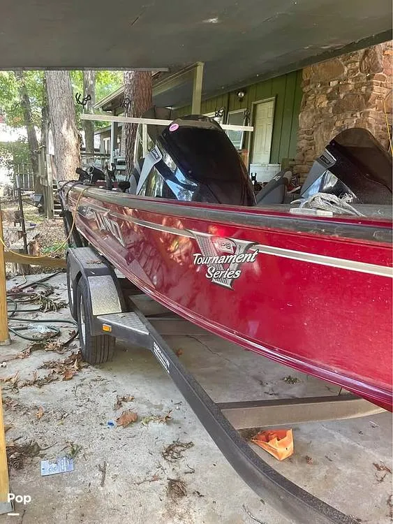 Slide: The Image of Lund 2075 Pro V Bass 2019 - 15979235