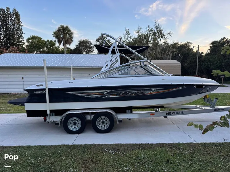 Slide: The Image of Tige 22VE 2006 - 16046903