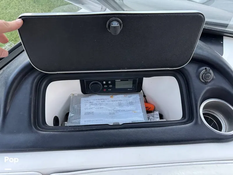 Slide: The Image of Tige 22VE 2006 - 16046930