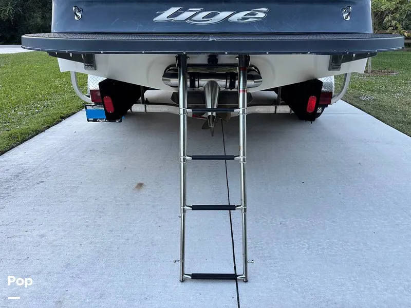 Slide: The Image of Tige 22VE 2006 - 16046912