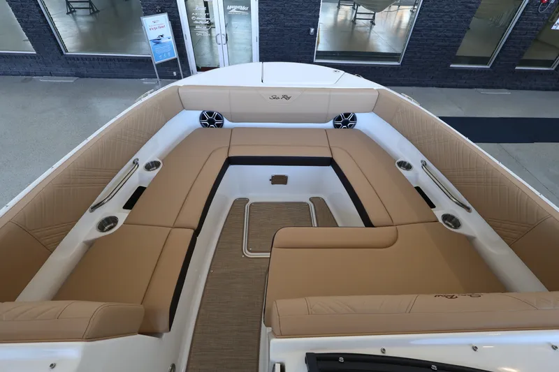 Slide: The Image of Sea Ray SDX 270 Outboard 2026 - 25