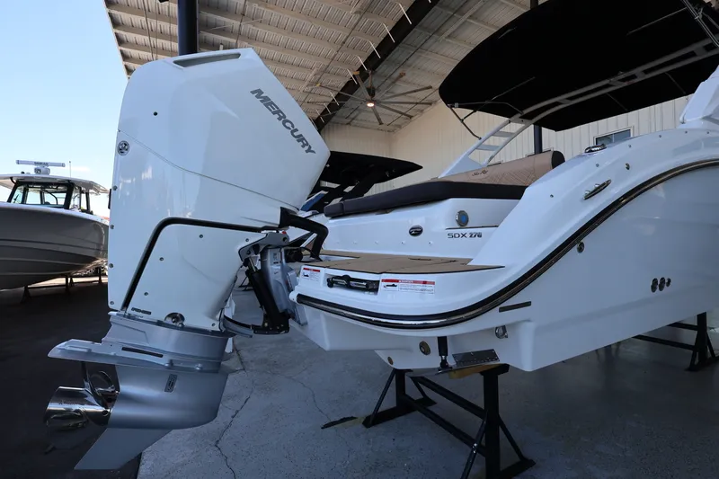 Slide: The Image of Sea Ray SDX 270 Outboard 2026 - 7