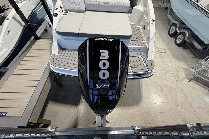 Slide: The Image of Sea Ray SDX 250 Outboard 2026 - 5