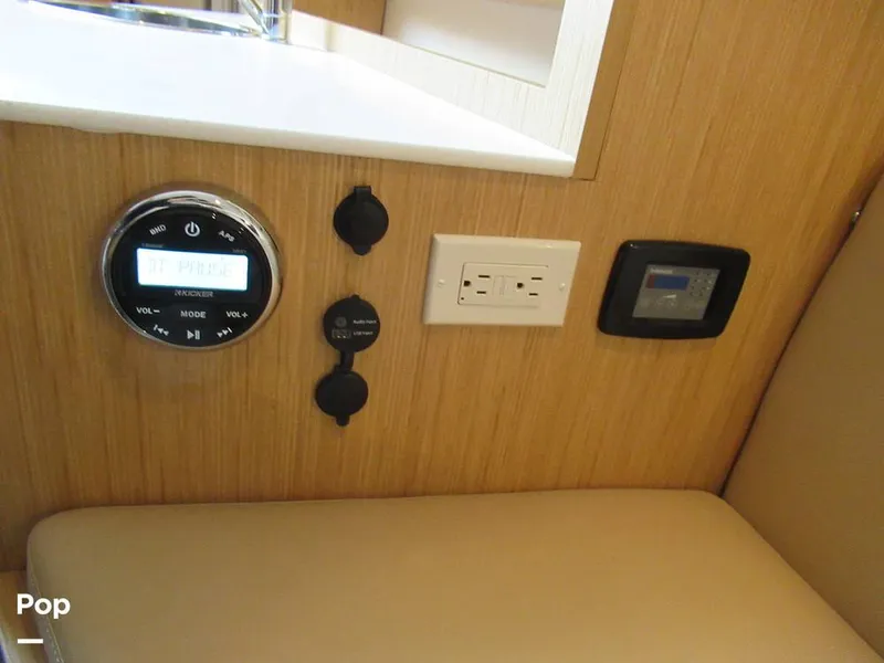 Slide: The Image of Glastron GS259 2018 - 15970917