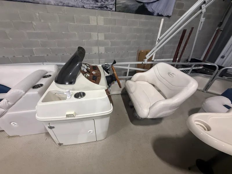 Slide: The Image of Misty Harbor 22 2008 - 13