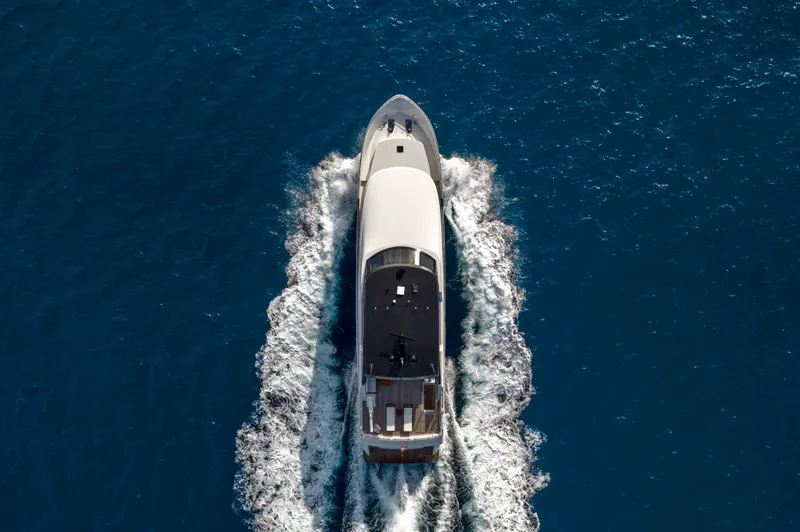 Slide: The Image of Ocean Alexander 28L 2026 - 12