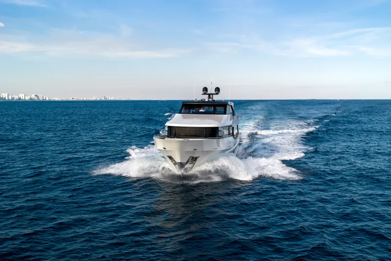 Slide: The Image of Ocean Alexander 28L 2026 - 20