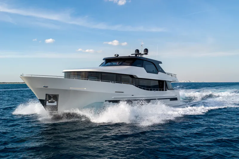 Slide: The Image of Ocean Alexander 28L 2026 - 25