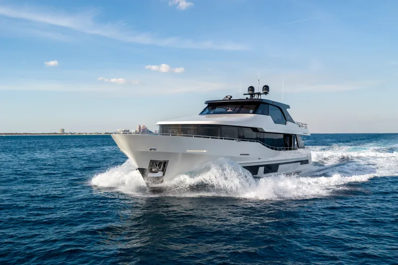 Slide: The Image of Ocean Alexander 28L 2026 - 28