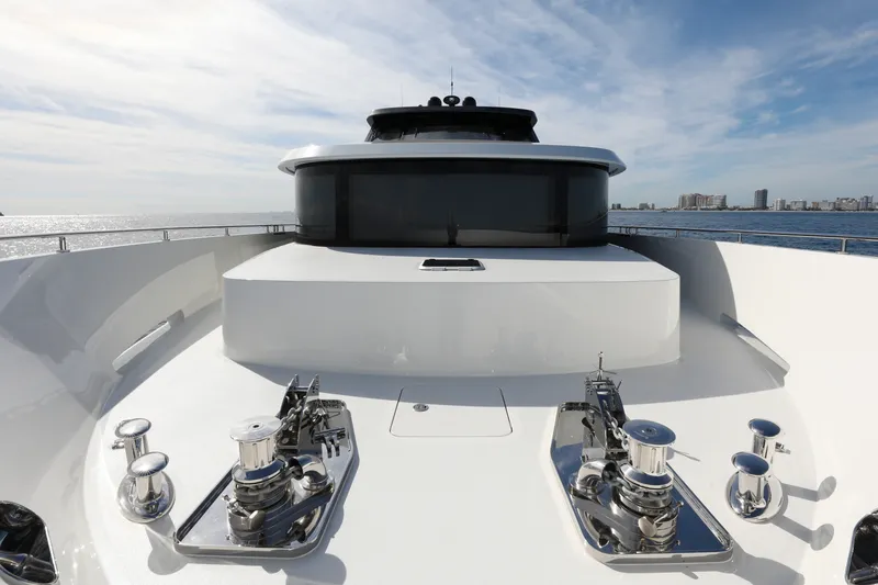 Slide: The Image of Ocean Alexander 28L 2026 - 33