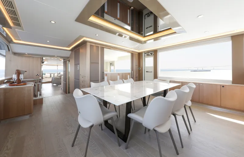 Slide: The Image of Ocean Alexander 28L 2026 - 50