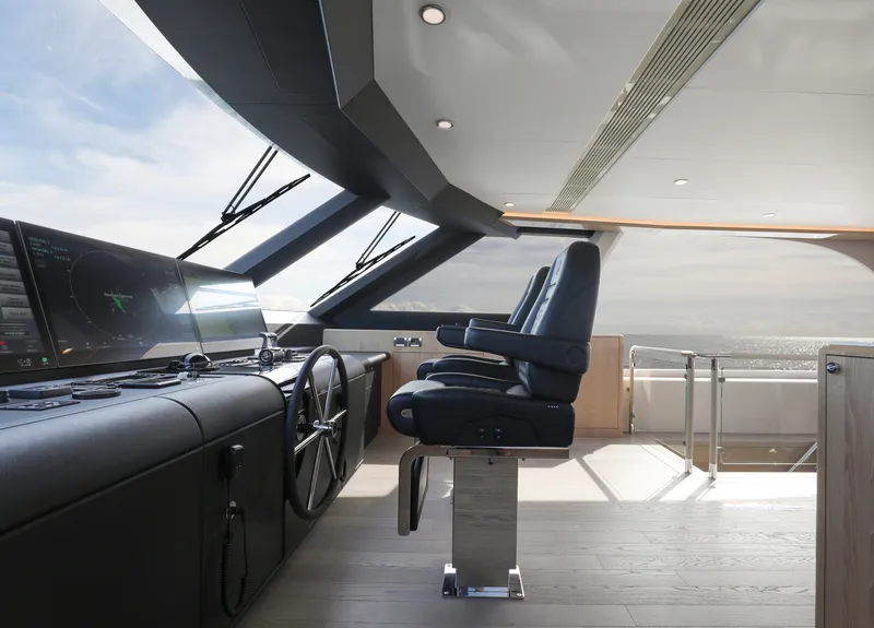 Slide: The Image of Ocean Alexander 28L 2026 - 55