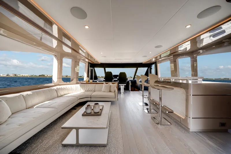 Slide: The Image of Ocean Alexander 30R 2026 - 55