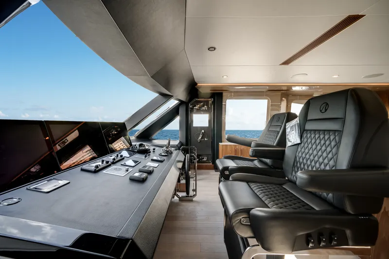 Slide: The Image of Ocean Alexander 30R 2026 - 63