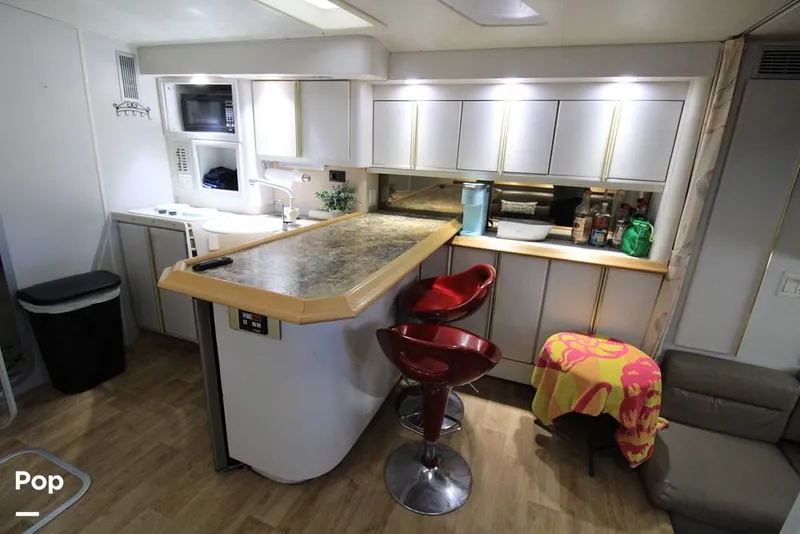 Slide: The Image of 1990 Wellcraft Corsica 3700 - 16049349