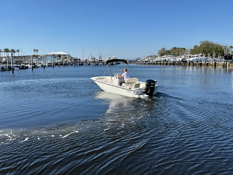 Slide: The Image of Boston Whaler 170 Montauk 2026 - 4