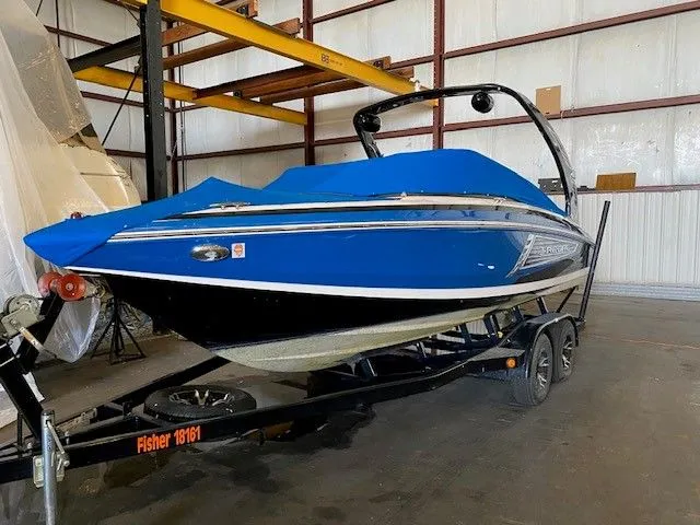 Slide: The Image of Regal 2100 SURF 2016 - 2