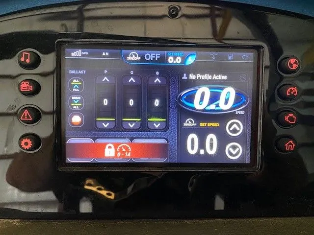 Slide: The Image of Regal 2100 SURF 2016 - 21