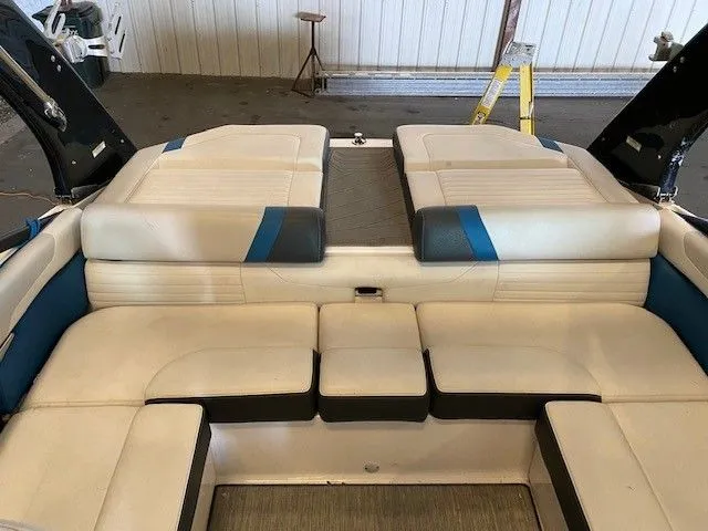 Slide: The Image of Regal 2100 SURF 2016 - 8