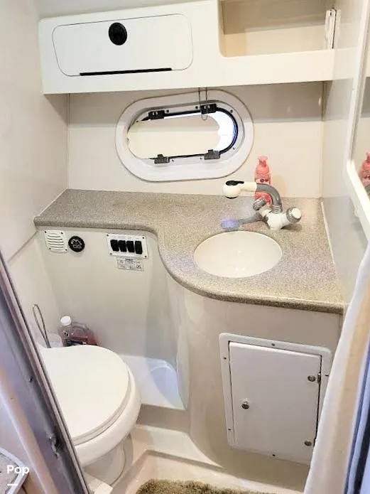 Slide: The Image of Head - 15973719