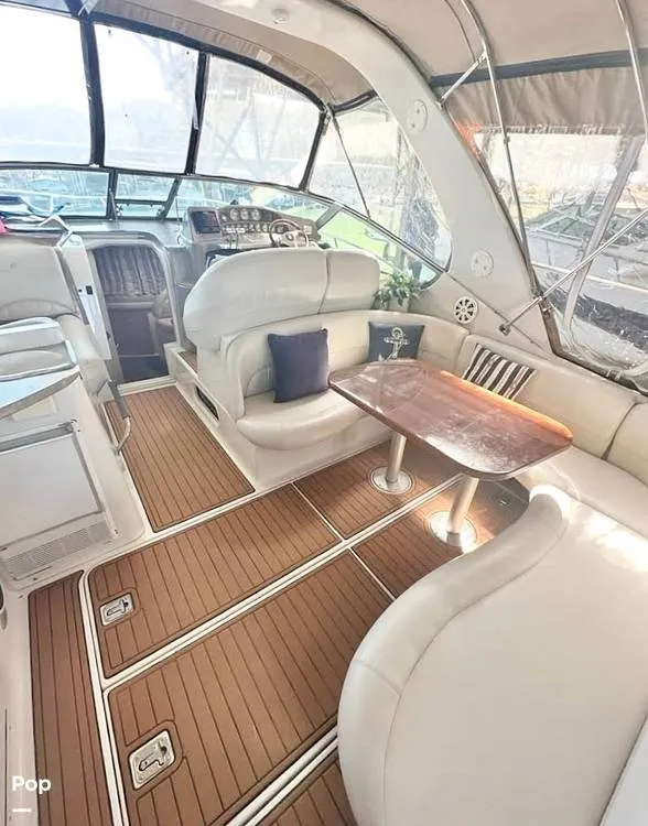 Slide: The Image of Cockpit Seating - 15959513