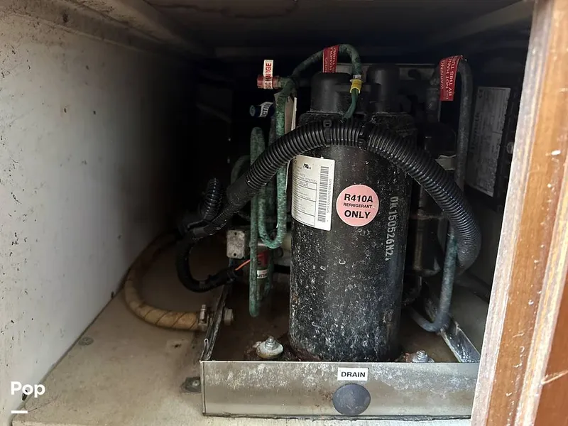 Slide: The Image of Tiara 3300 Open 1992 - 15994082