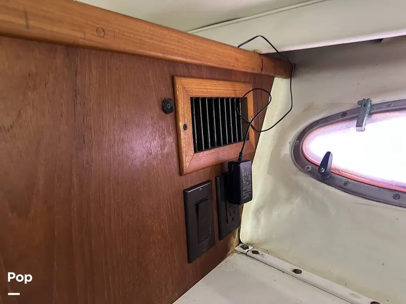 Slide: The Image of Tiara 3300 Open 1992 - 15994280