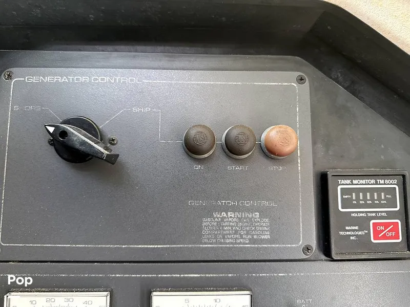 Slide: The Image of Tiara 3300 Open 1992 - 15994300