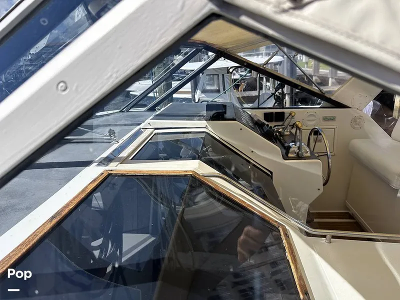 Slide: The Image of Tiara 3300 Open 1992 - 15992774