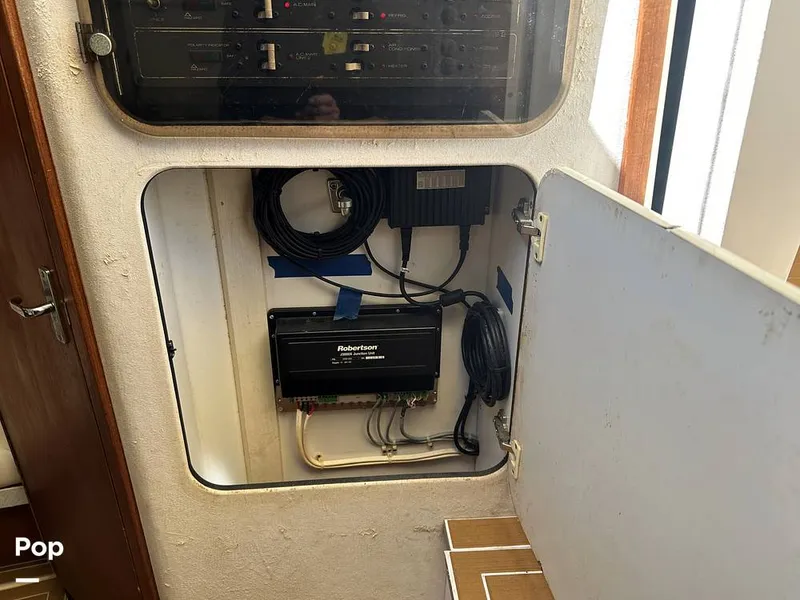 Slide: The Image of Tiara 3300 Open 1992 - 15994307