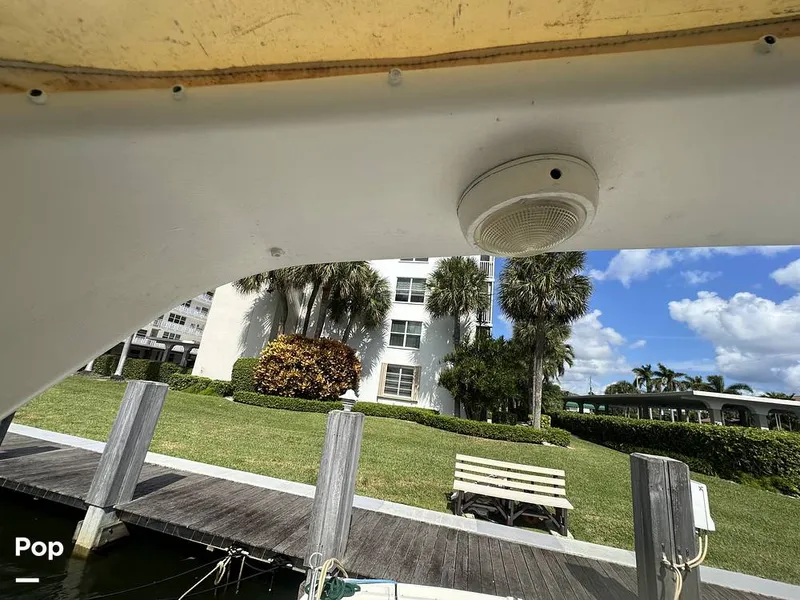 Slide: The Image of Tiara 3300 Open 1992 - 15994332