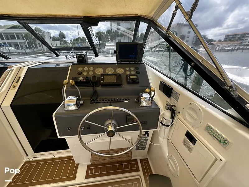 Slide: The Image of Tiara 3300 Open 1992 - 15994370