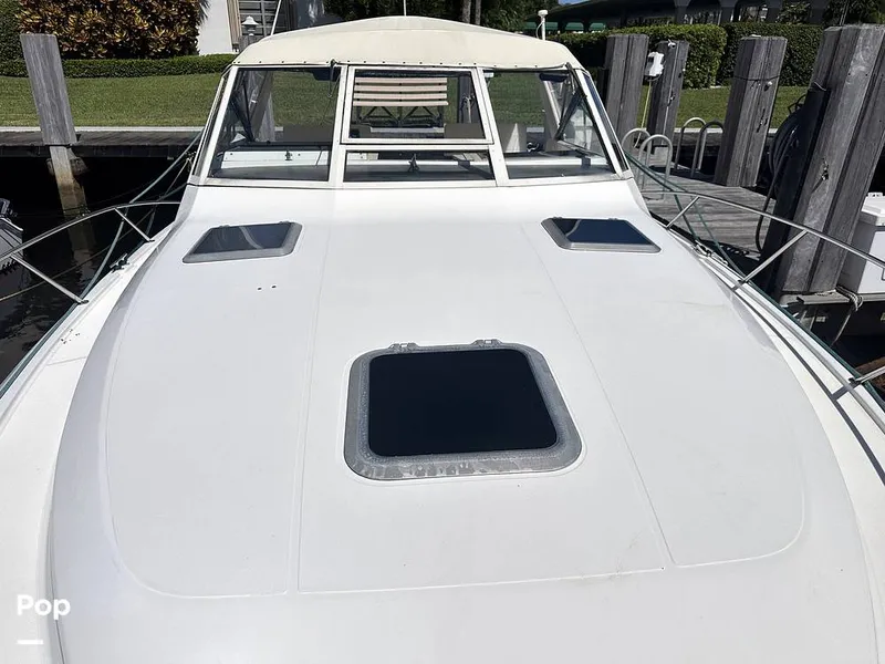 Slide: The Image of Tiara 3300 Open 1992 - 15992785